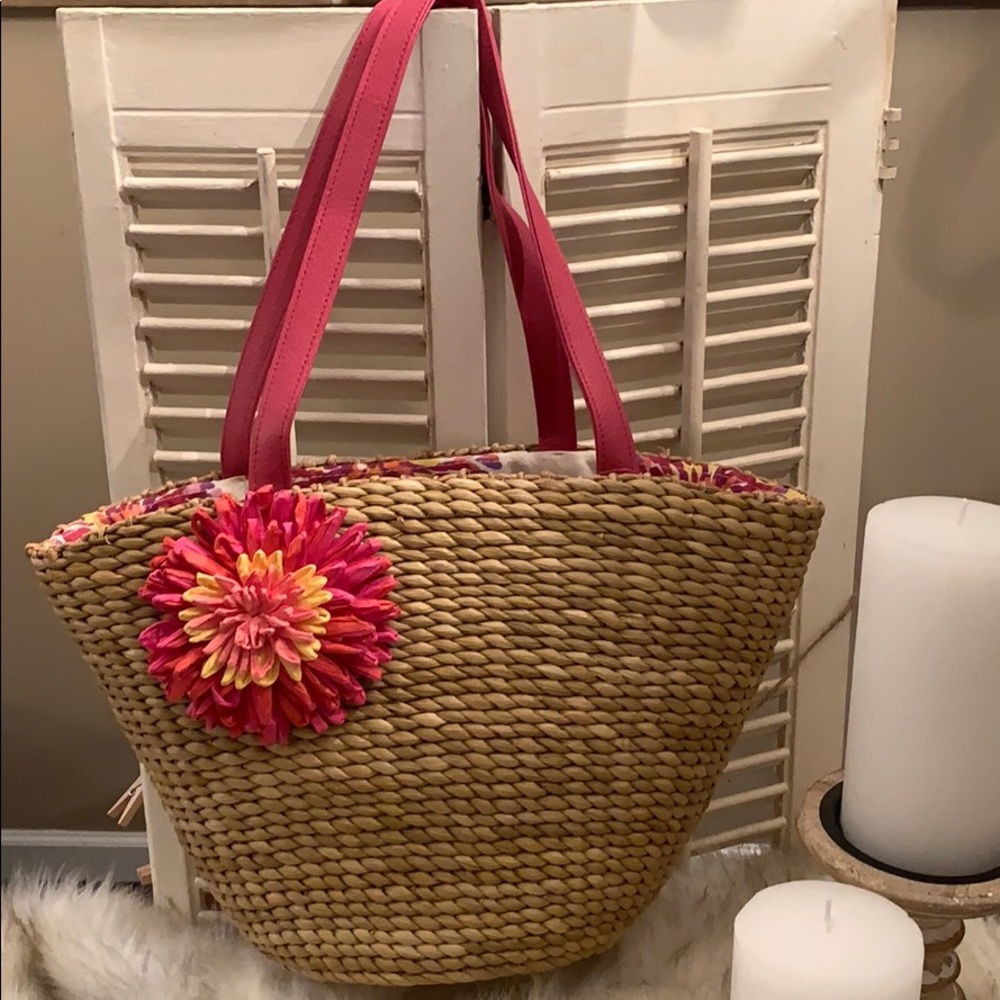 New flowered Straw handbag with tags!